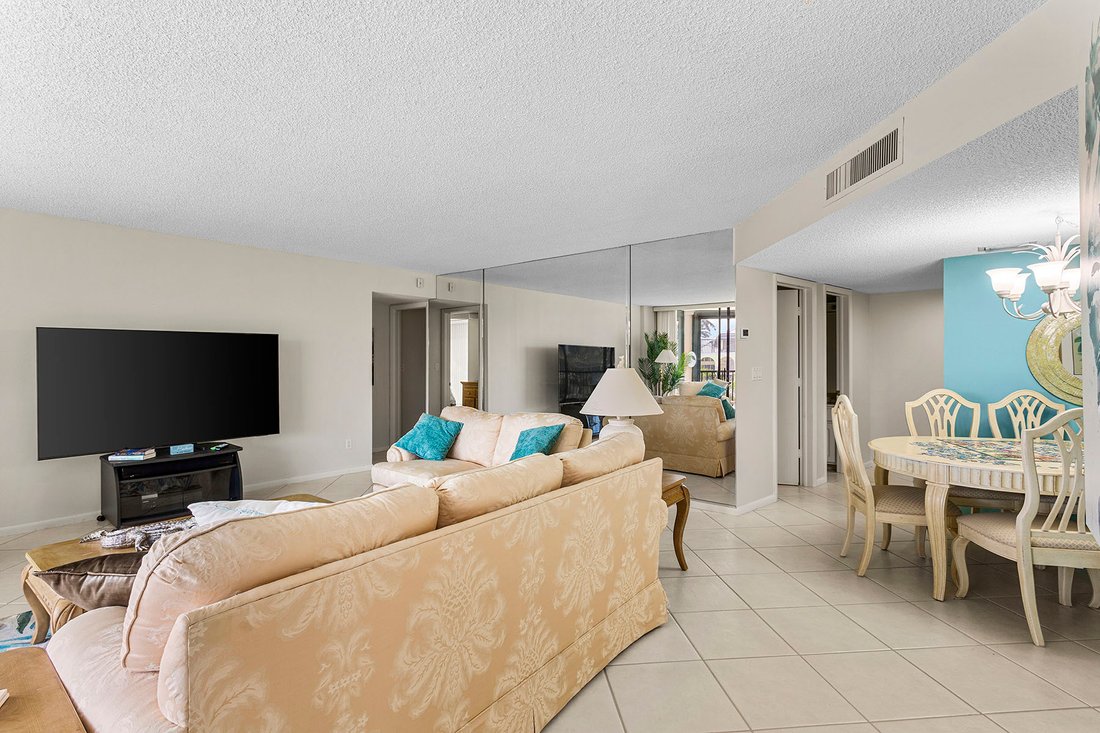 Condo in Marco Island, Florida, United States 4 - 15456592