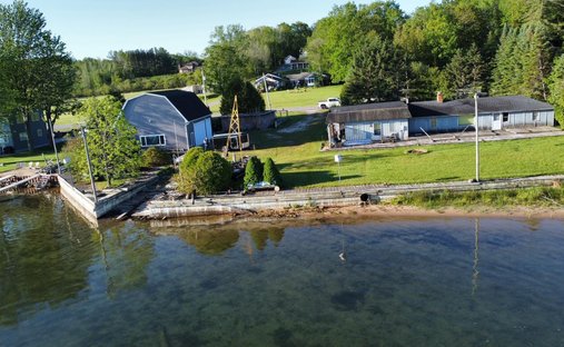House in Onekama, Michigan, United States 1