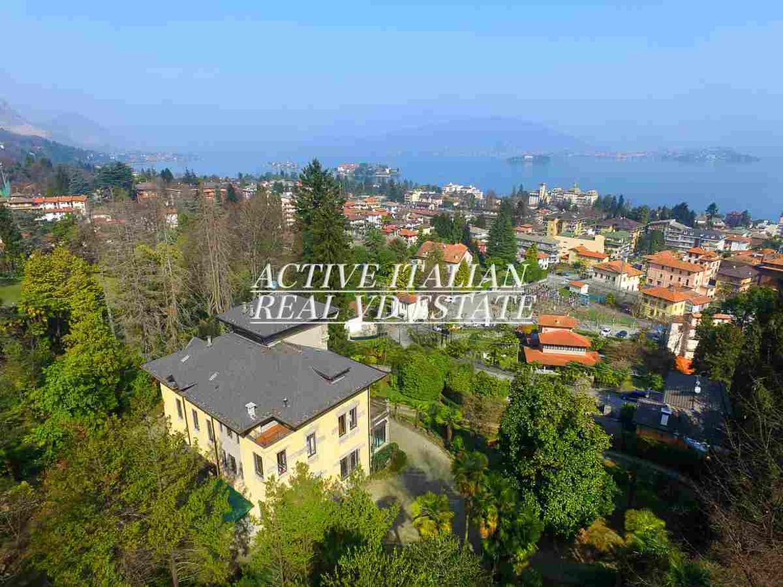 Villa in Stresa, Piedmont, Italy 4 - 15457622