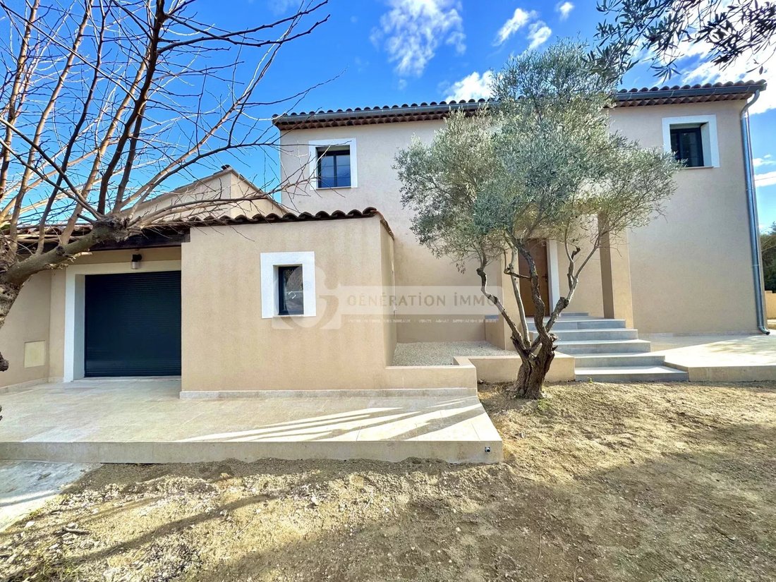 House in Fontvieille, Provence-Alpes-Côte d'Azur, France 2 - 15458130