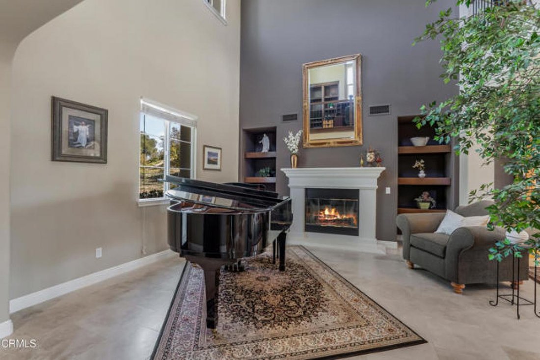 House in Simi Valley, California, United States 4 - 15459180