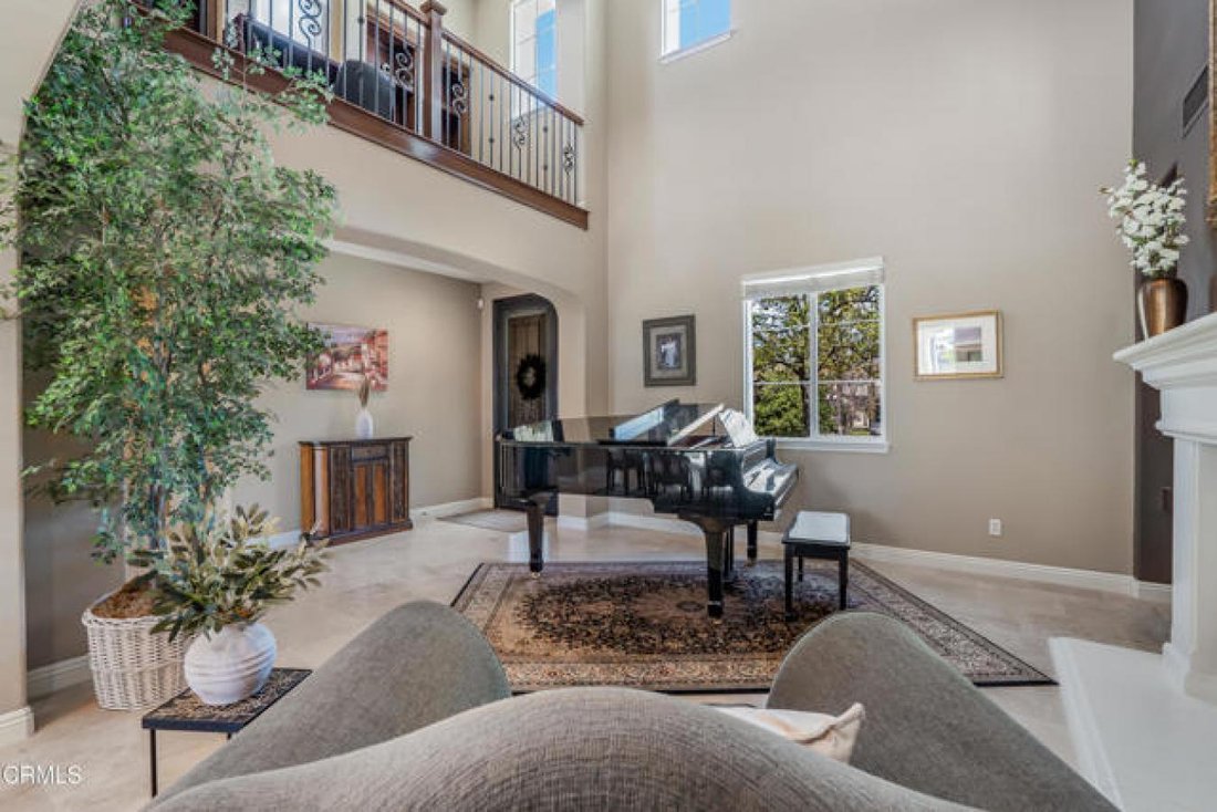 House in Simi Valley, California, United States 5 - 15459180