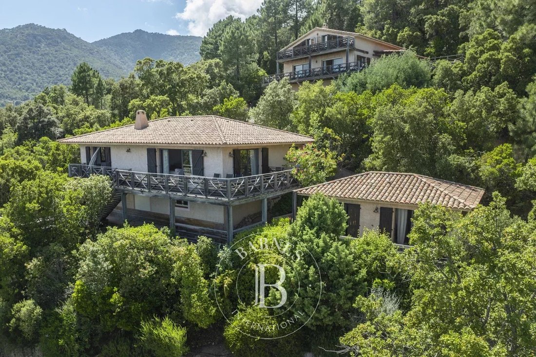 Villa in Porto-Vecchio, Corsica, France 2 - 14273716