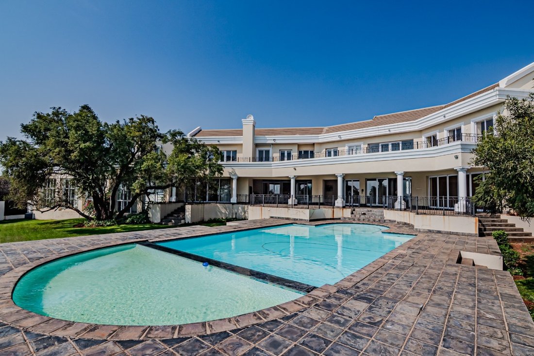 Farm Ranch in Tierpoort, Gauteng, South Africa 1 - 15456945