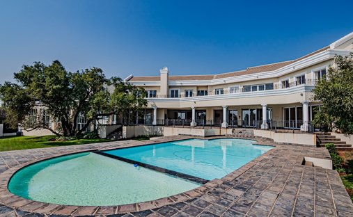 Farm Ranch in Tierpoort, Gauteng, South Africa 1