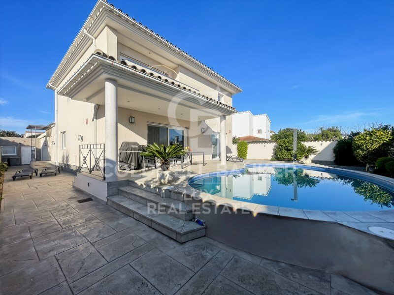 House in Empuriabrava, Catalonia, Spain 2 - 15030217