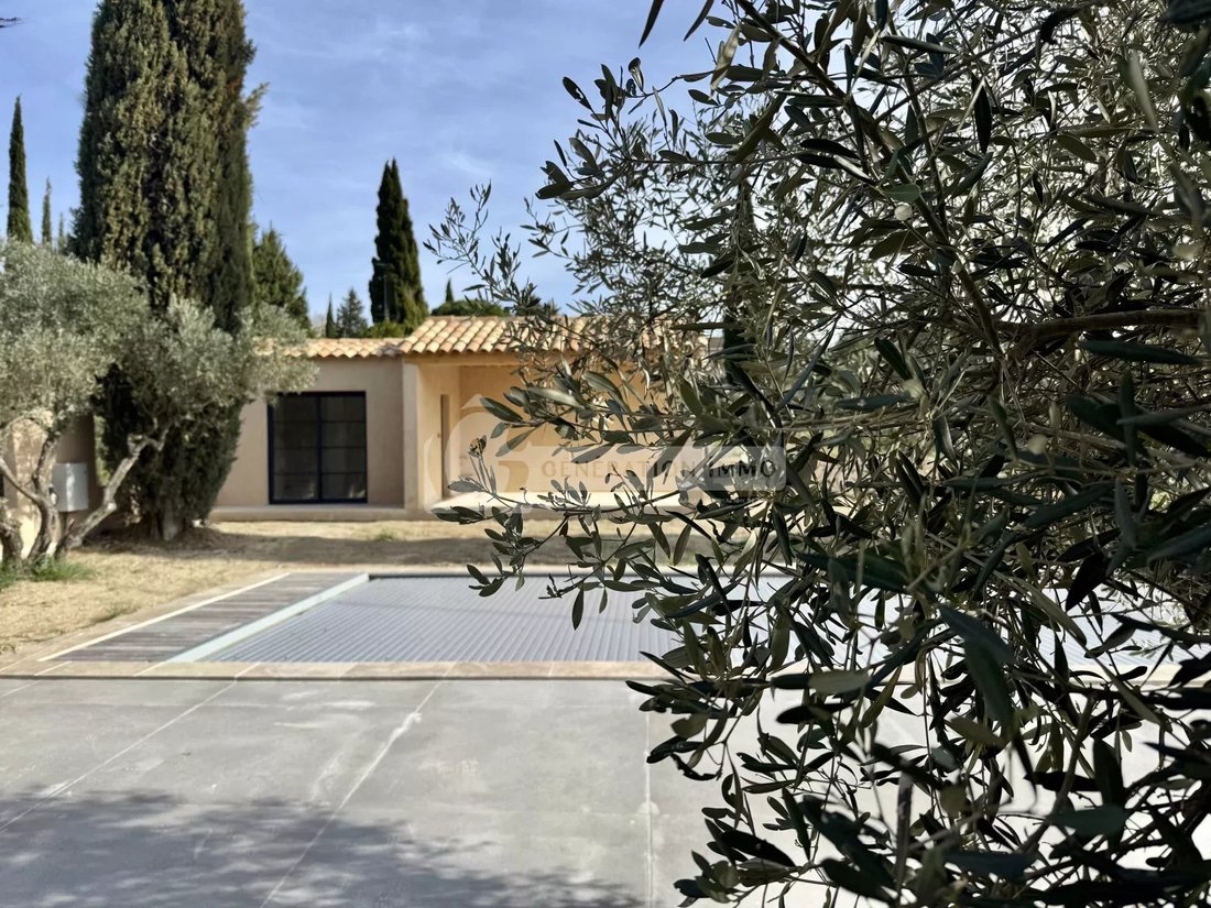 House in Fontvieille, Provence-Alpes-Côte d'Azur, France 3 - 15458130