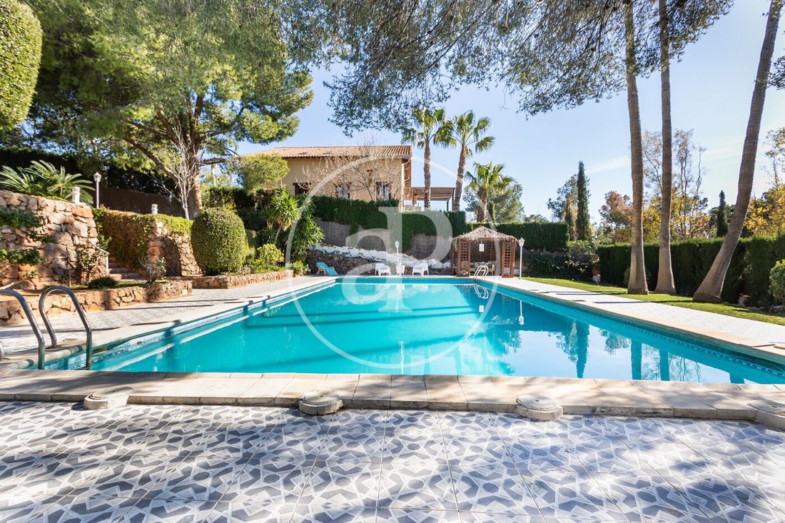 Villa in Los Monasterios, Valencian Community, Spain 3 - 15460427