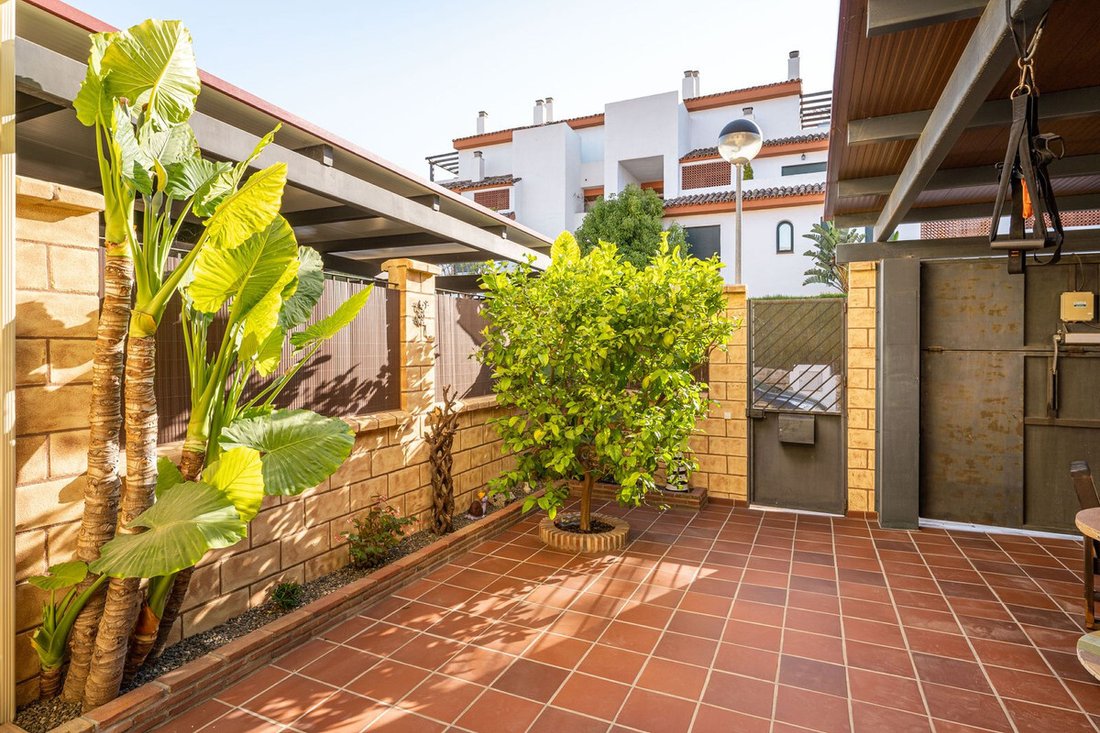 Townhouse in Cancelada, Estepona, Andalusia 3 - 12838661