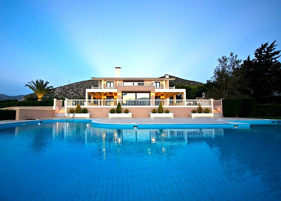 Villa in Saronida, Attica, Greece 1 - 15012157