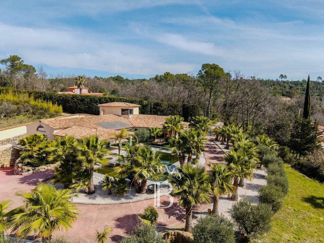 Estate in Ouest, Lorgues, France 2 - 15461816