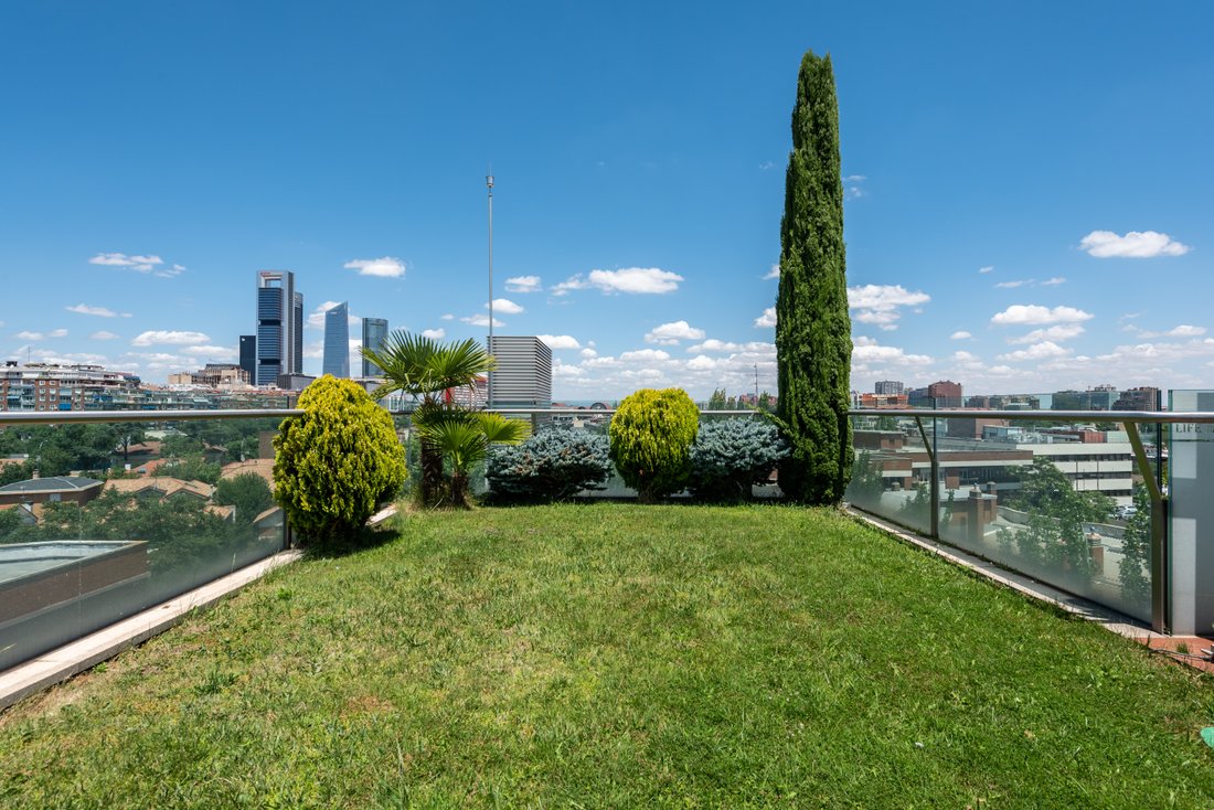 Villa a Chamartín, Madrid, Spagna 1 - 15462223