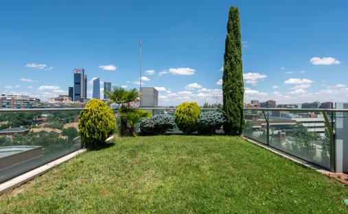 Villa a Chamartín, Madrid, Spagna 1
