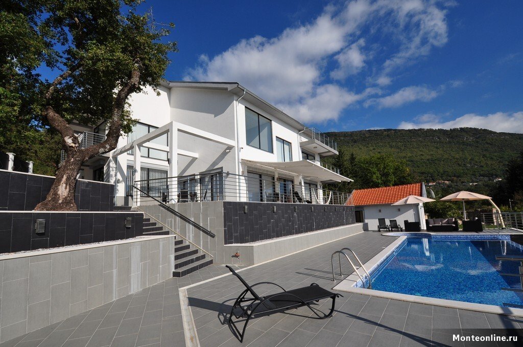 Villa in Tivat, Tivat Municipality, Montenegro 1 - 15462022