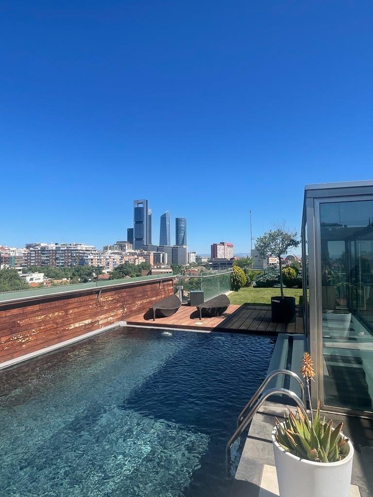 Villa a Chamartín, Madrid, Spagna 2 - 15462223