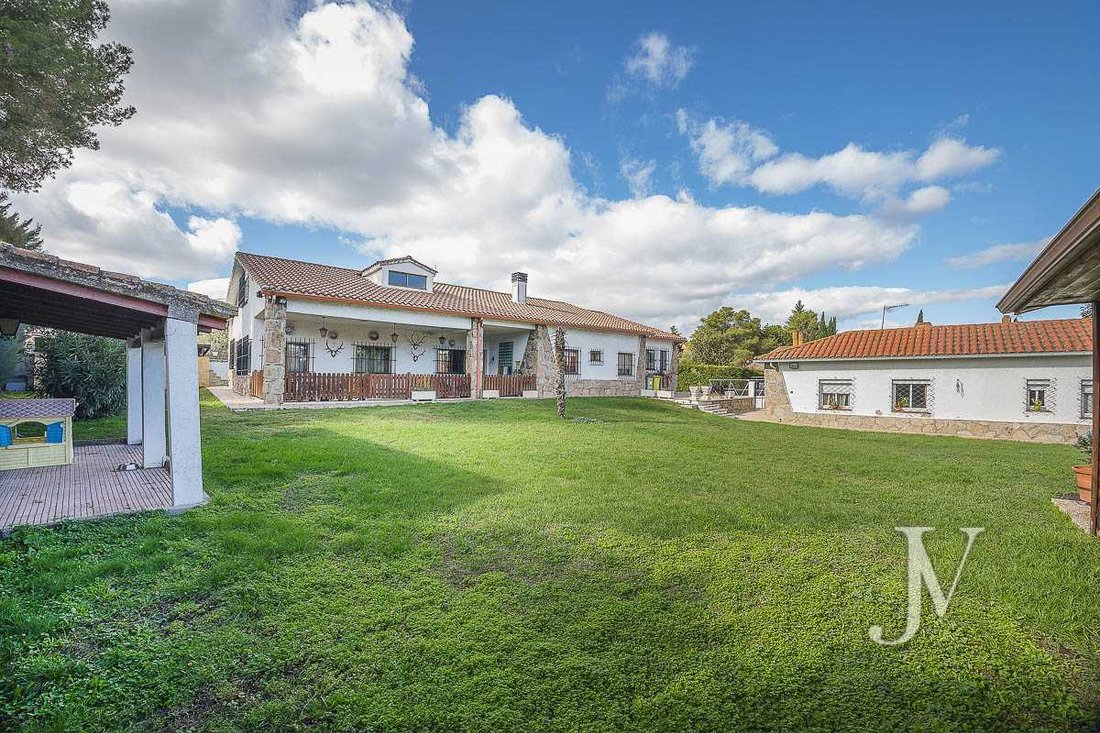 Fuencarral-El Pardo, Madrid, Spain 1 - 15462121