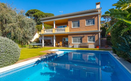 House in Premià de Dalt, Catalonia, Spain 1