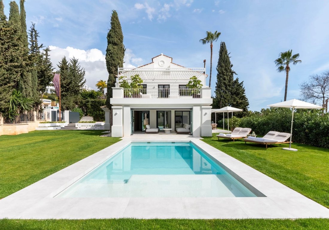 Villa in Puerto Banus, Marbella, Spain 2 - 15462588