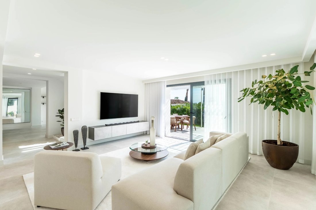 Villa in Puerto Banus, Marbella, Spain 3 - 15462588