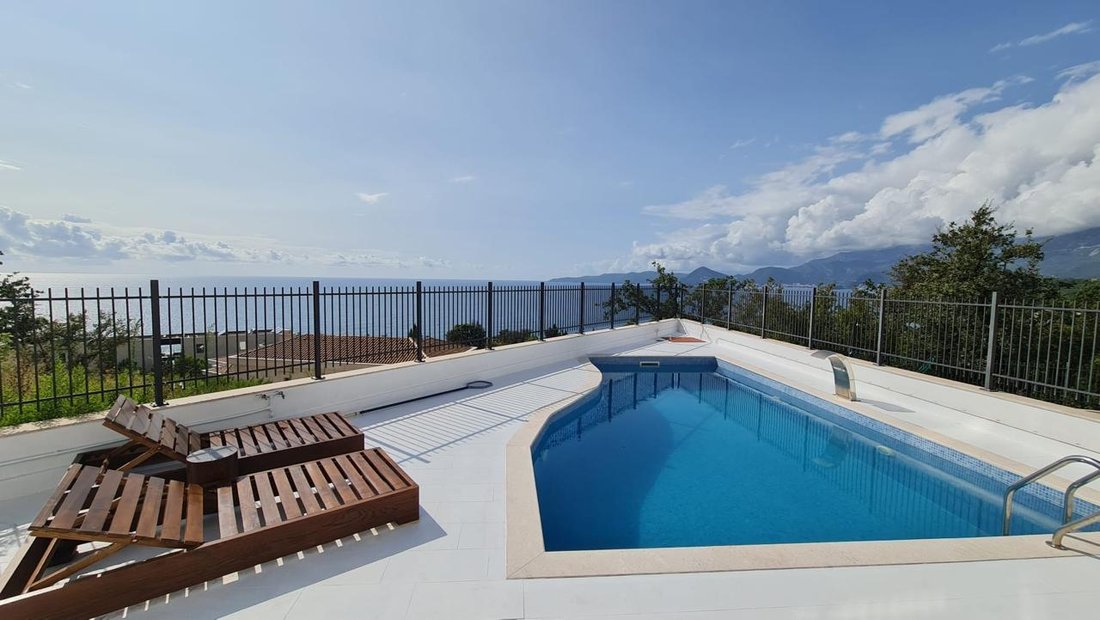 Villa in Rijeka Reževići, Budva Municipality, Montenegro 2 - 15465476