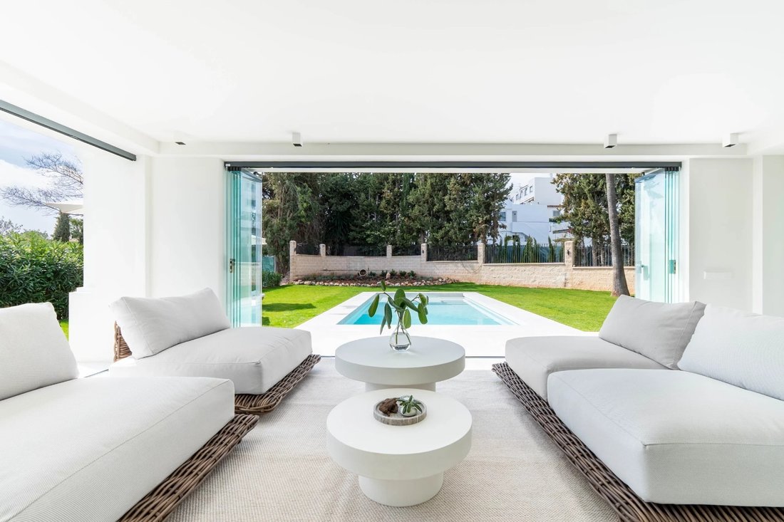 Villa in Puerto Banus, Marbella, Spain 1 - 15462588