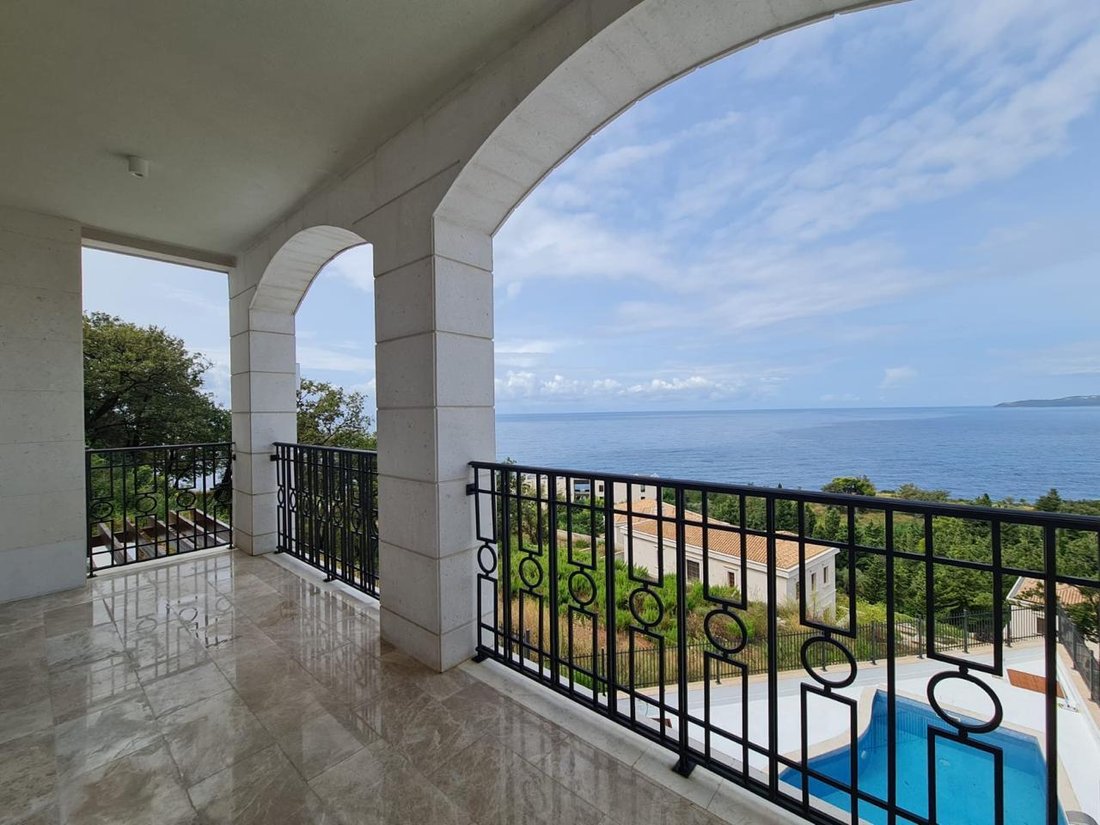 Villa in Rijeka Reževići, Budva Municipality, Montenegro 4 - 15465476