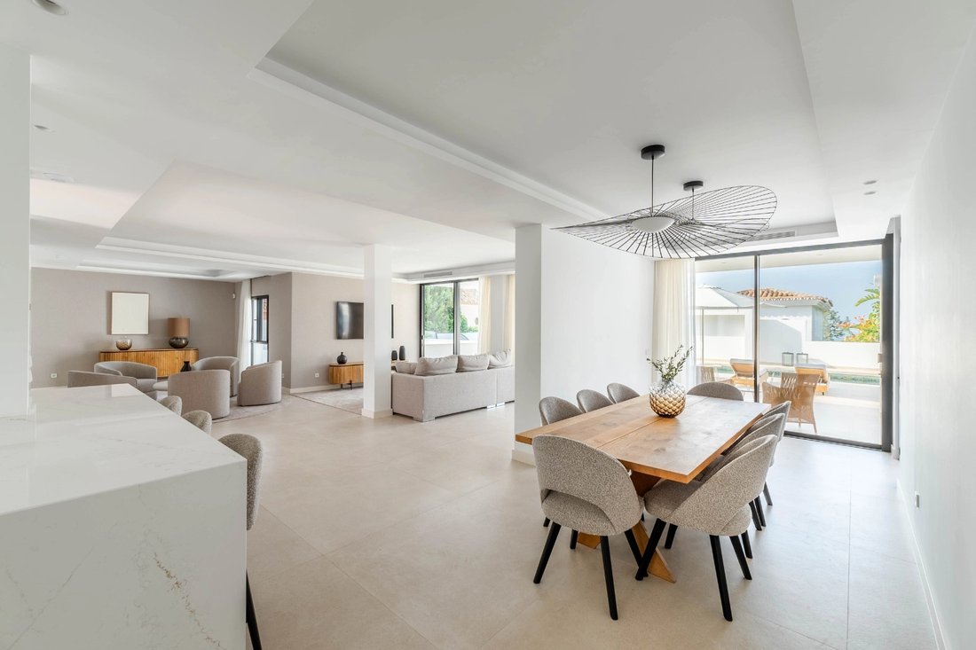 Villa in Marbella, Andalusia, Spain 5 - 15462472