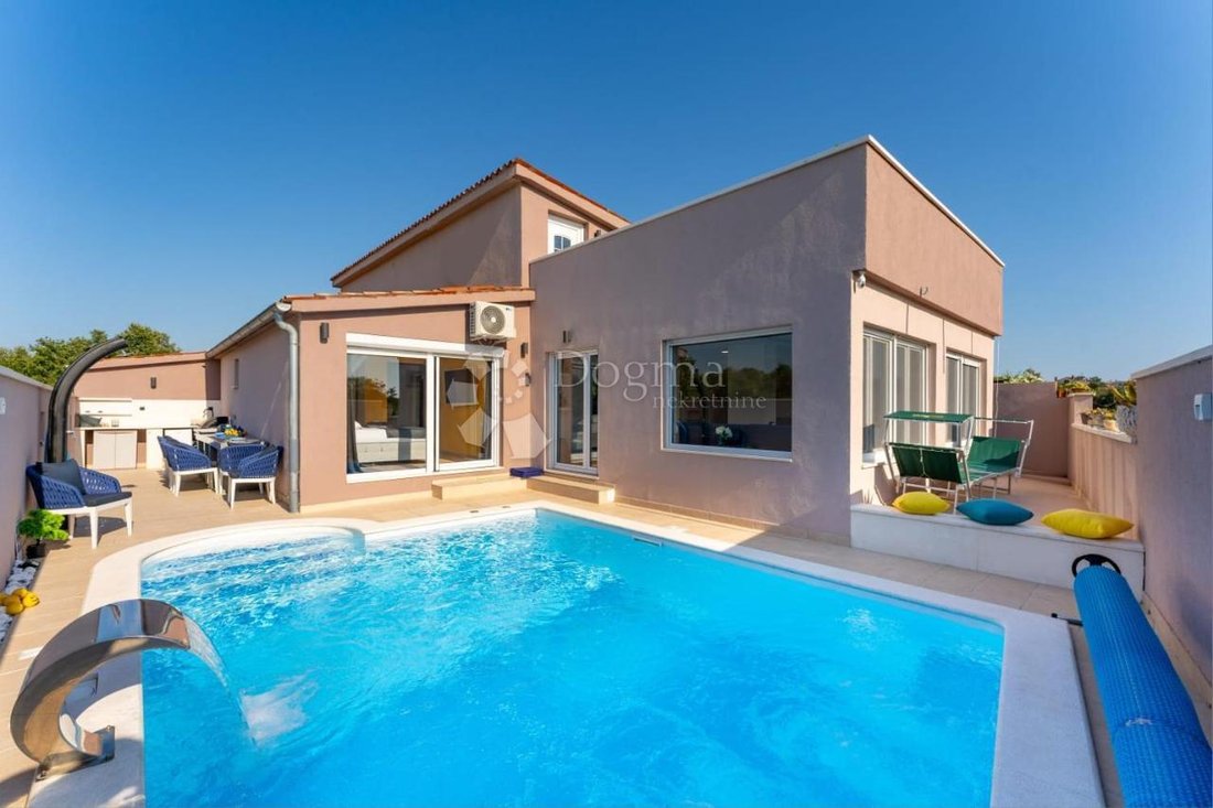 House in Peroj, Istria County, Croatia 1 - 14624618