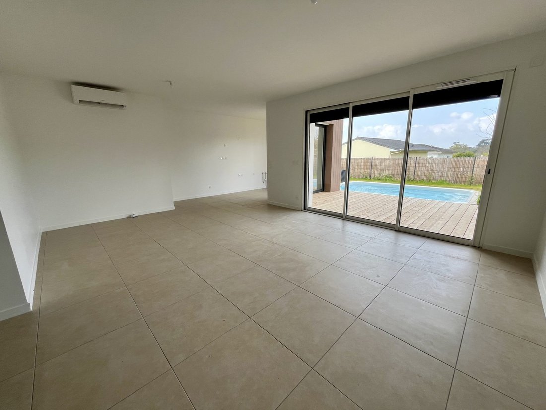House in Nord, Artigues-pres-Bordeaux, France 1 - 14501357