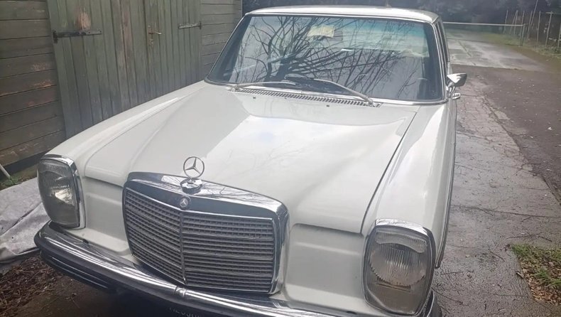 Sedan in Glendale, United States 2 - 15465418