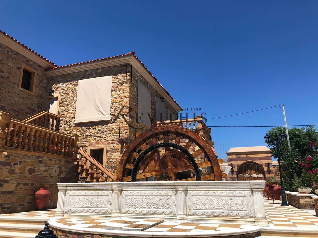 Villa in Chios, Aegean, Greece 3 - 15463582