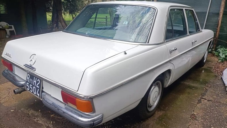 Sedan in Glendale, United States 5 - 15465418