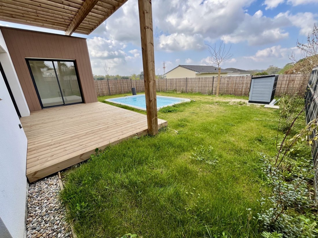 House in Nord, Artigues-pres-Bordeaux, France 2 - 14501357