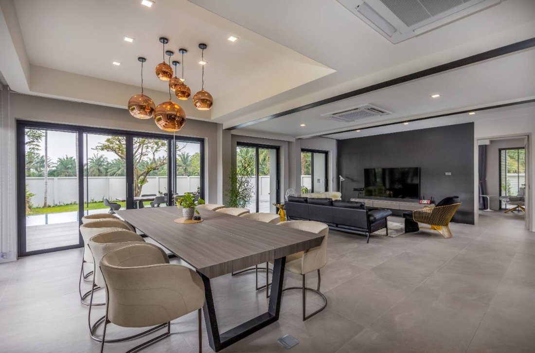 Villa in Phuket, Thalang District, Thailand 1 - 15465621