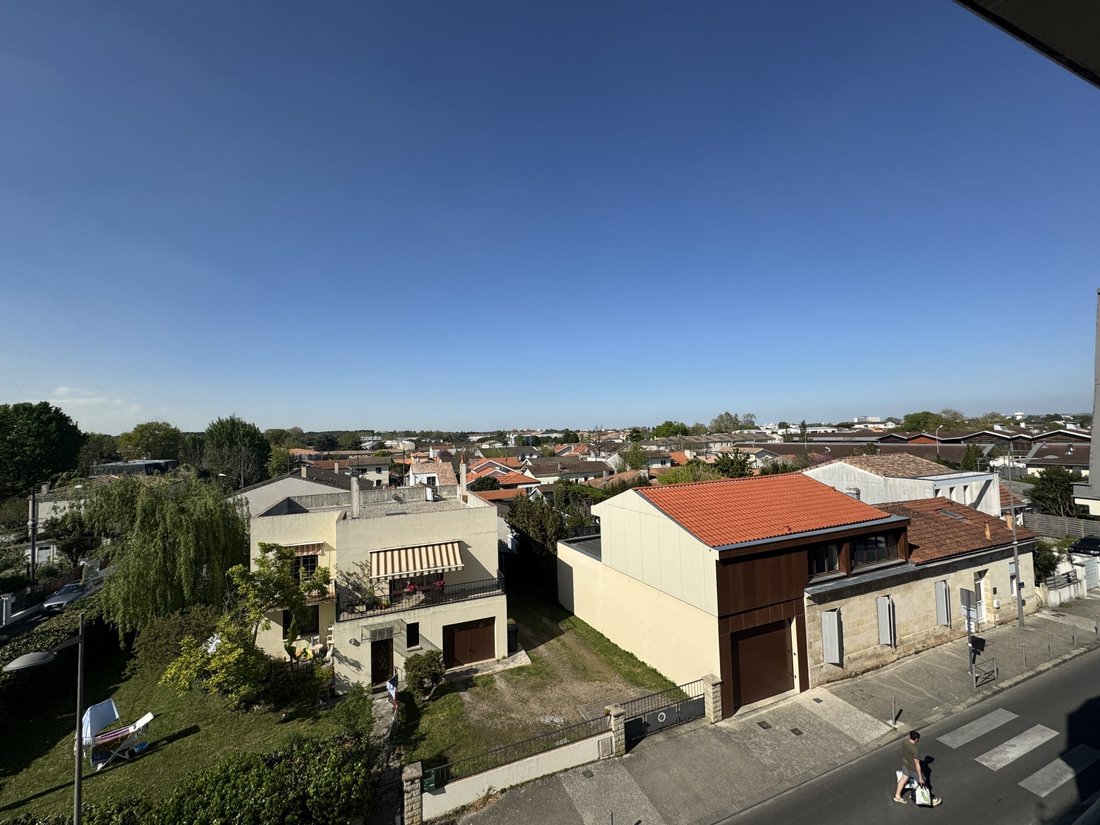 Apartment in Sardine-Chiquet, Pessac, France 2 - 15465147