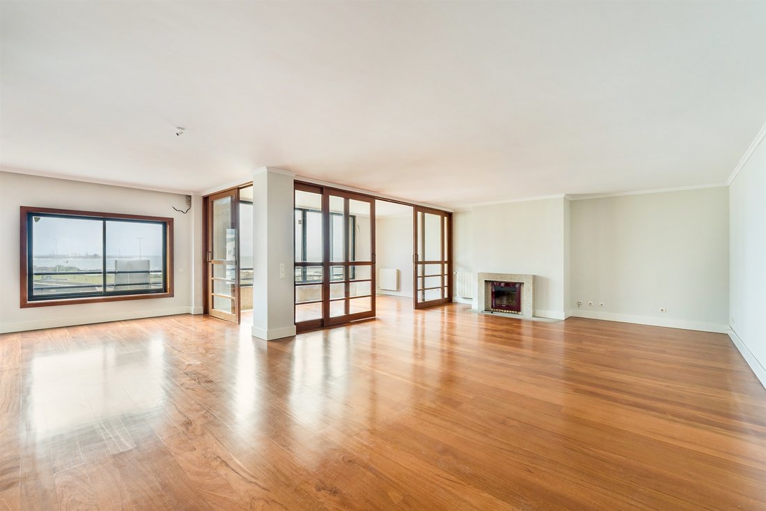 Apartment in Matosinhos e Leca da Palmeira, Porto District, Portugal 1 - 15465536