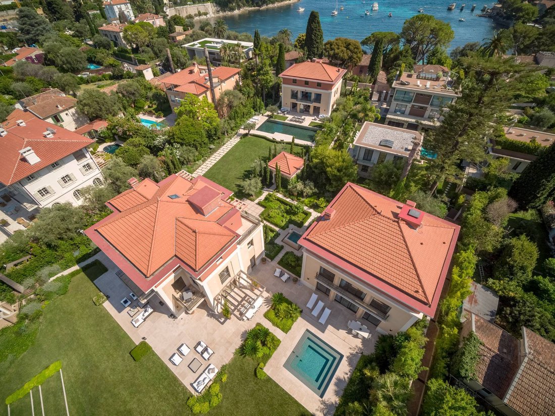 Villa in Saint-Jean-Cap-Ferrat, France 1 - 15464663