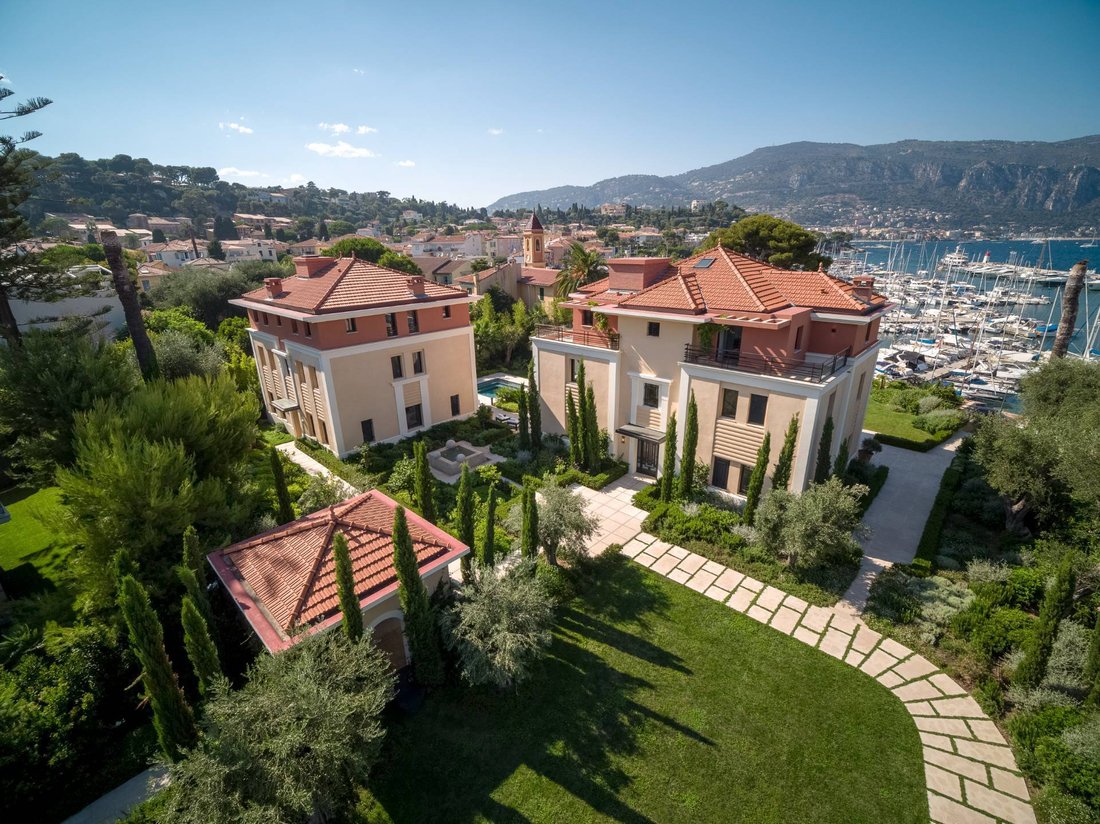 Villa in Saint-Jean-Cap-Ferrat, France 2 - 15464663