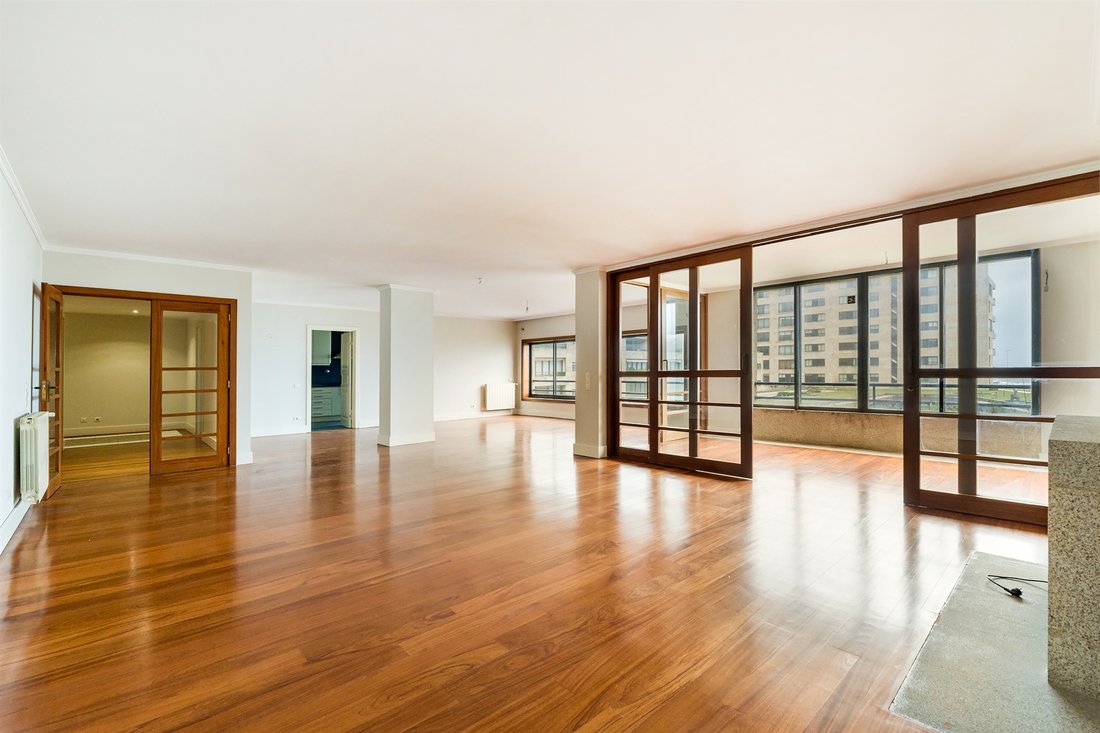 Apartment in Matosinhos e Leca da Palmeira, Porto District, Portugal 4 - 15465536