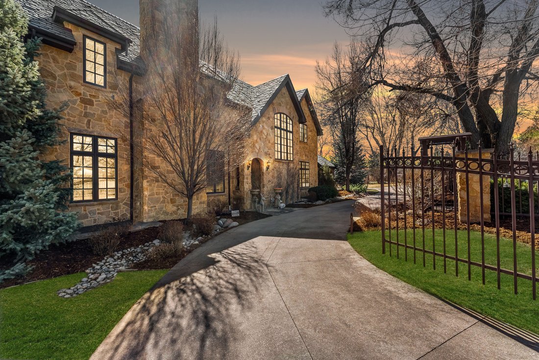 House in Englewood, Colorado, United States 1 - 15462572