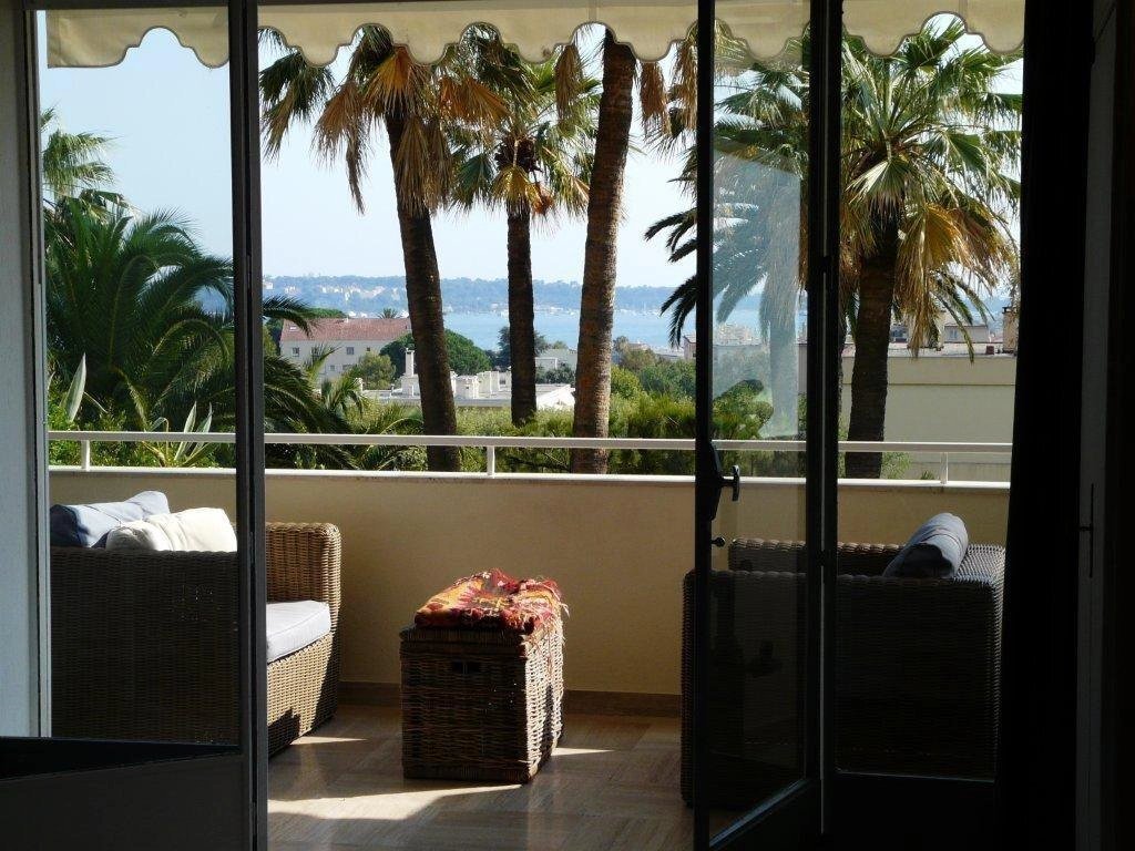 Apartment in La Source, Cannes, France 1 - 15462701