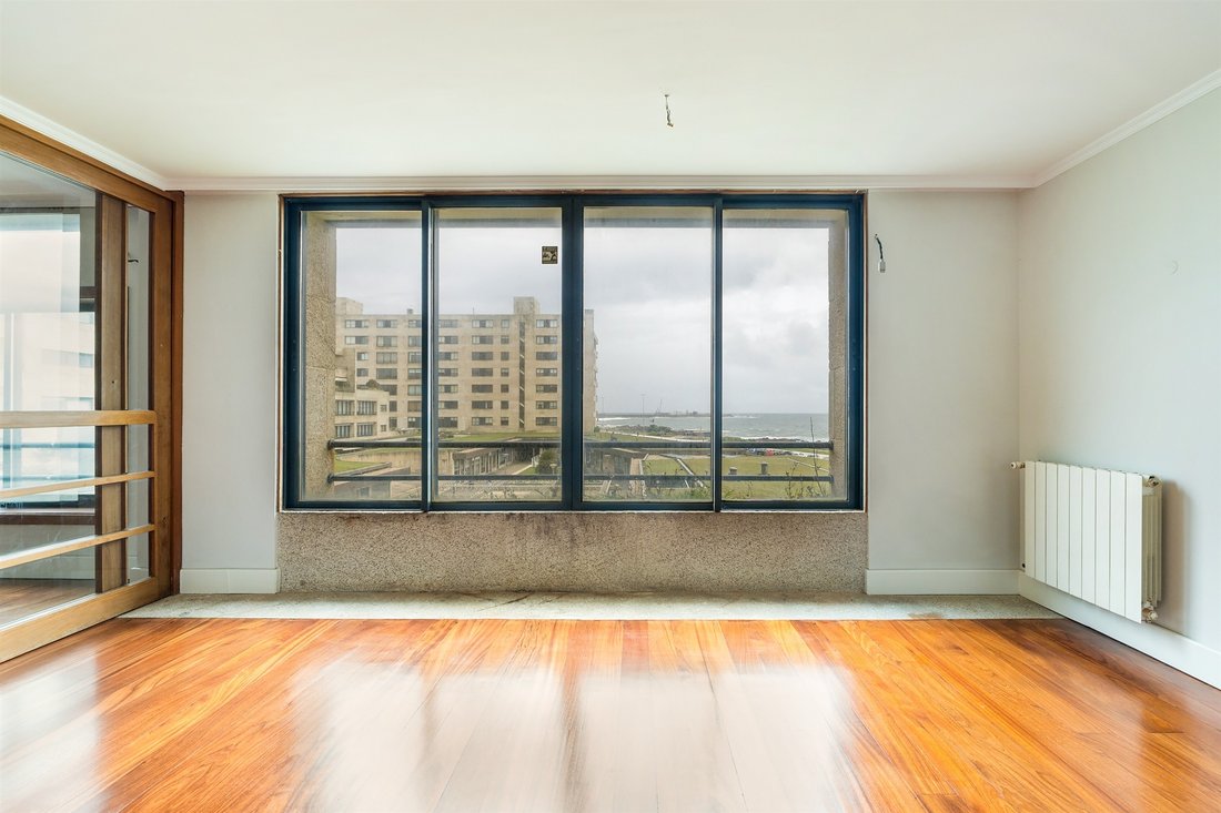 Apartment in Matosinhos e Leca da Palmeira, Porto District, Portugal 5 - 15465536