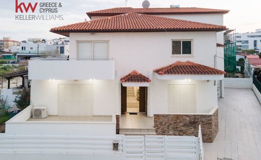 House in Aglantzia, Nicosia, Cyprus 1