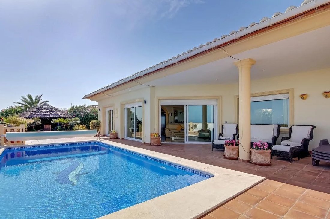 Villa in Benissa, Valencian Community, Spain 2 - 15465405