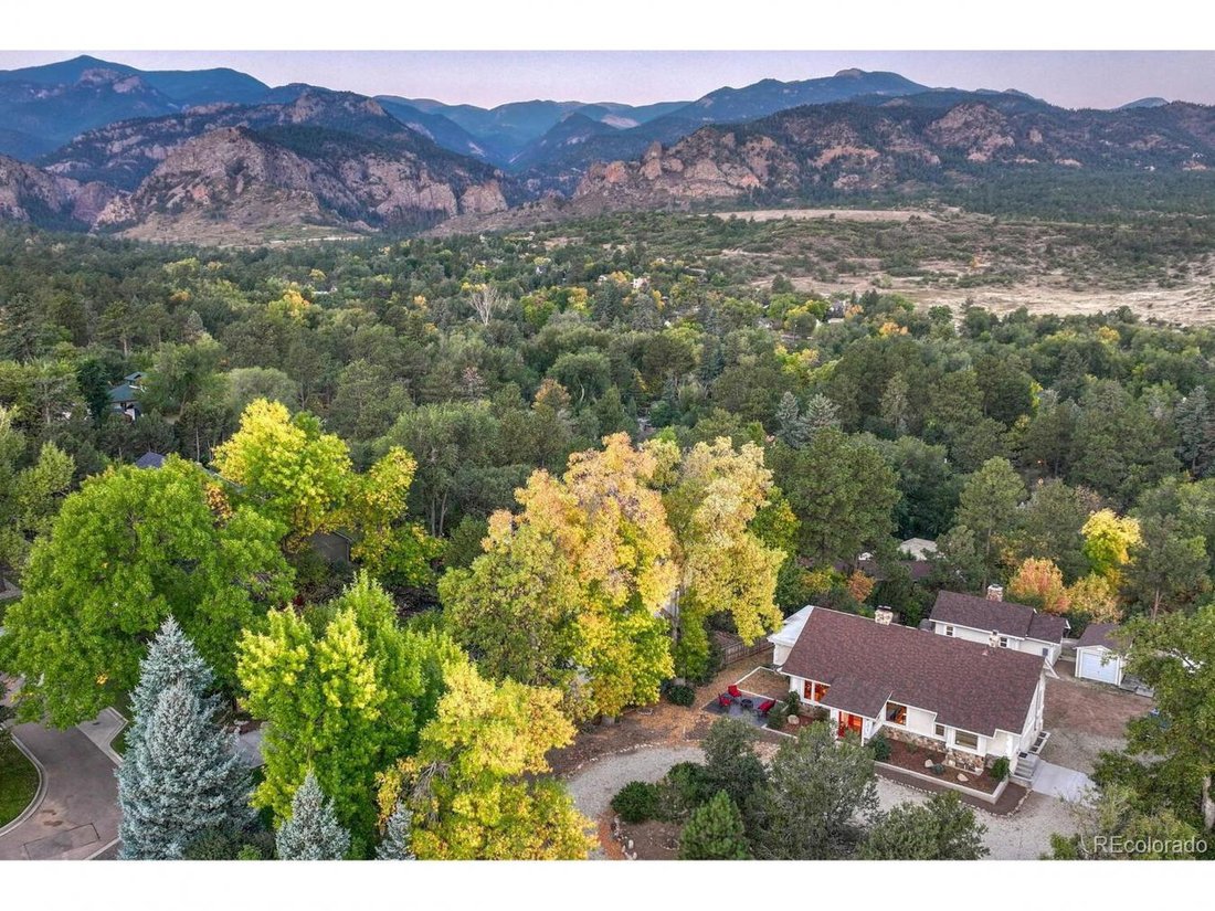 House in Colorado Springs, Colorado, United States 1 - 15464436