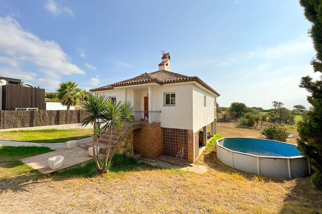 Villa in Estepona, Andalusia, Spain 3 - 13949062