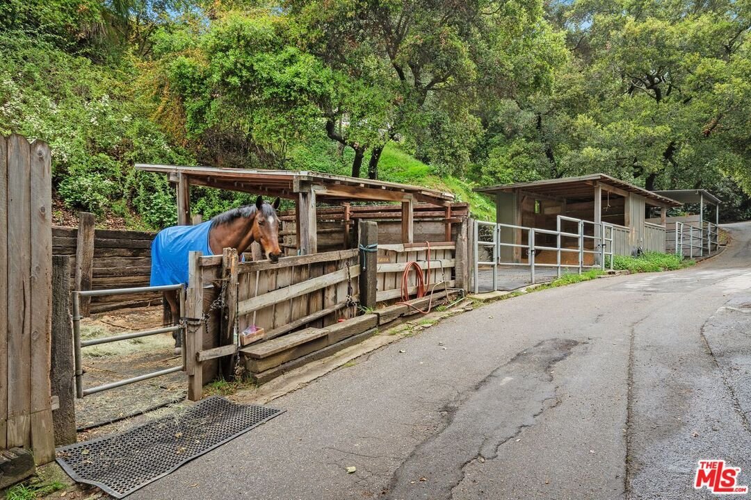 House in Los Angeles, California, United States 2 - 15463270