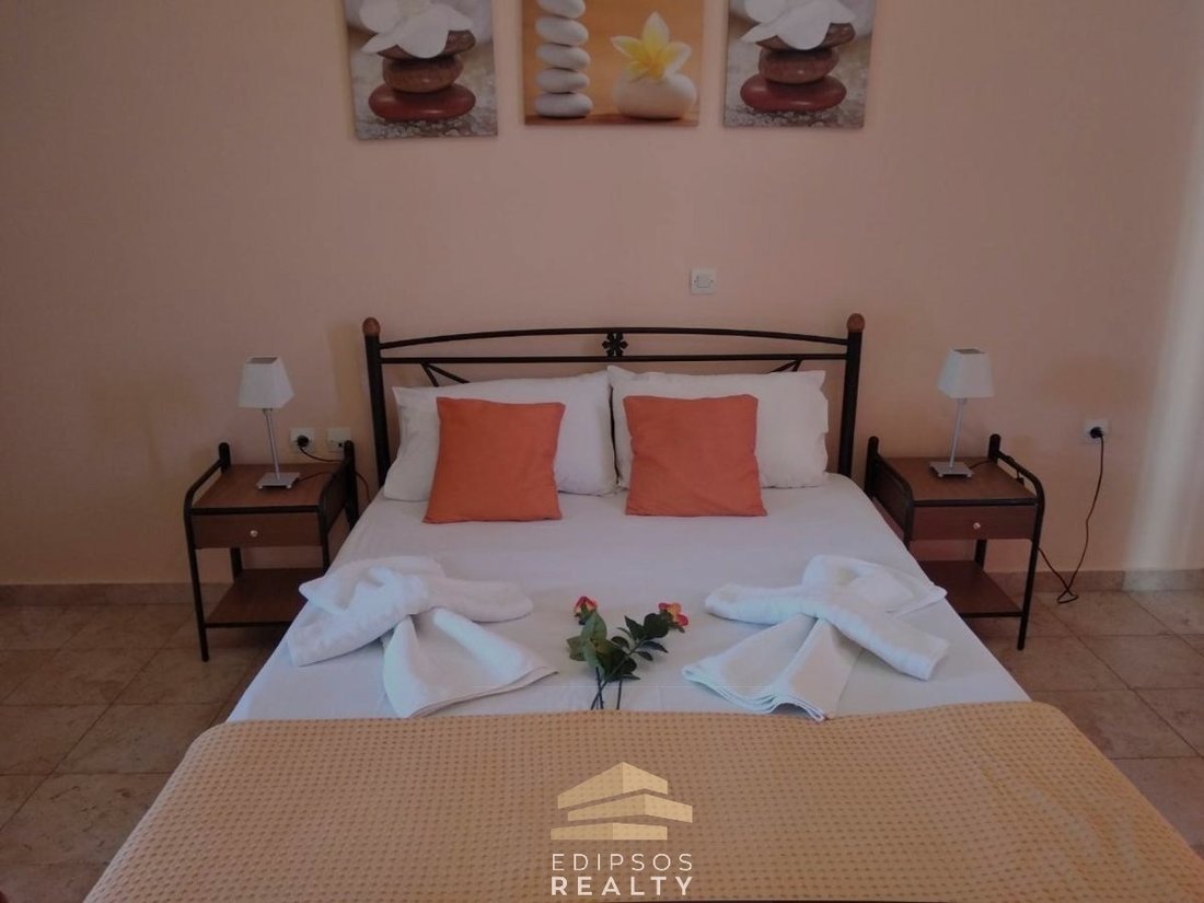 Condo in Istiaia-Aidipsos, Thessaly and Central Greece, Greece 5 - 15463405