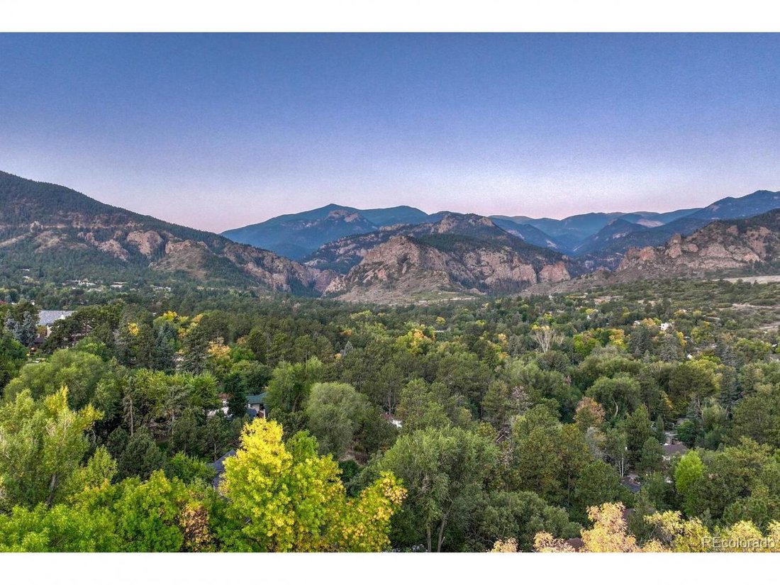 House in Colorado Springs, Colorado, United States 4 - 15464436