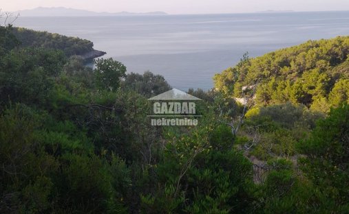 Land in Gradski kotar Stari grad, Korcula, Dubrovnik-Neretva County 1